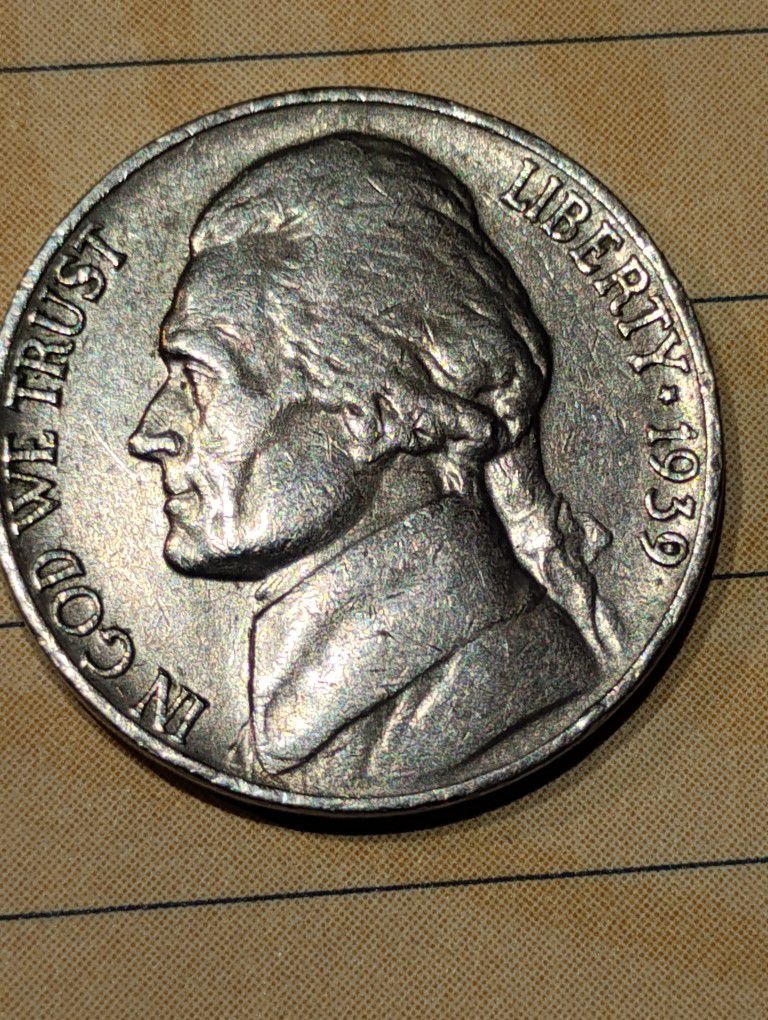 1939 Usa $05 Cents,.This Coin Is In Perfect Condition 