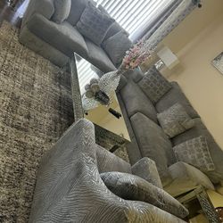 Living Room Sets 