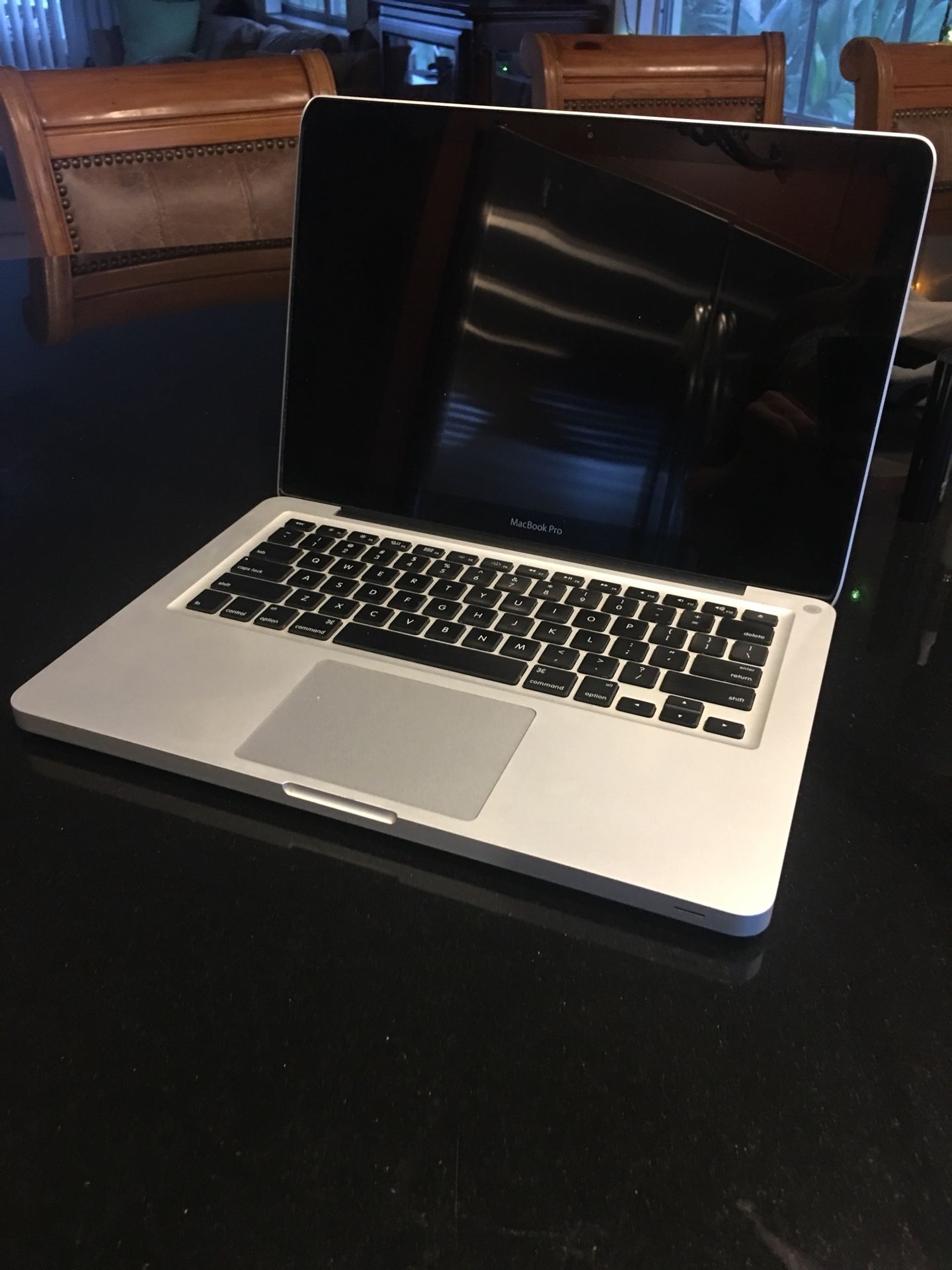 MacBook Pro w/charger