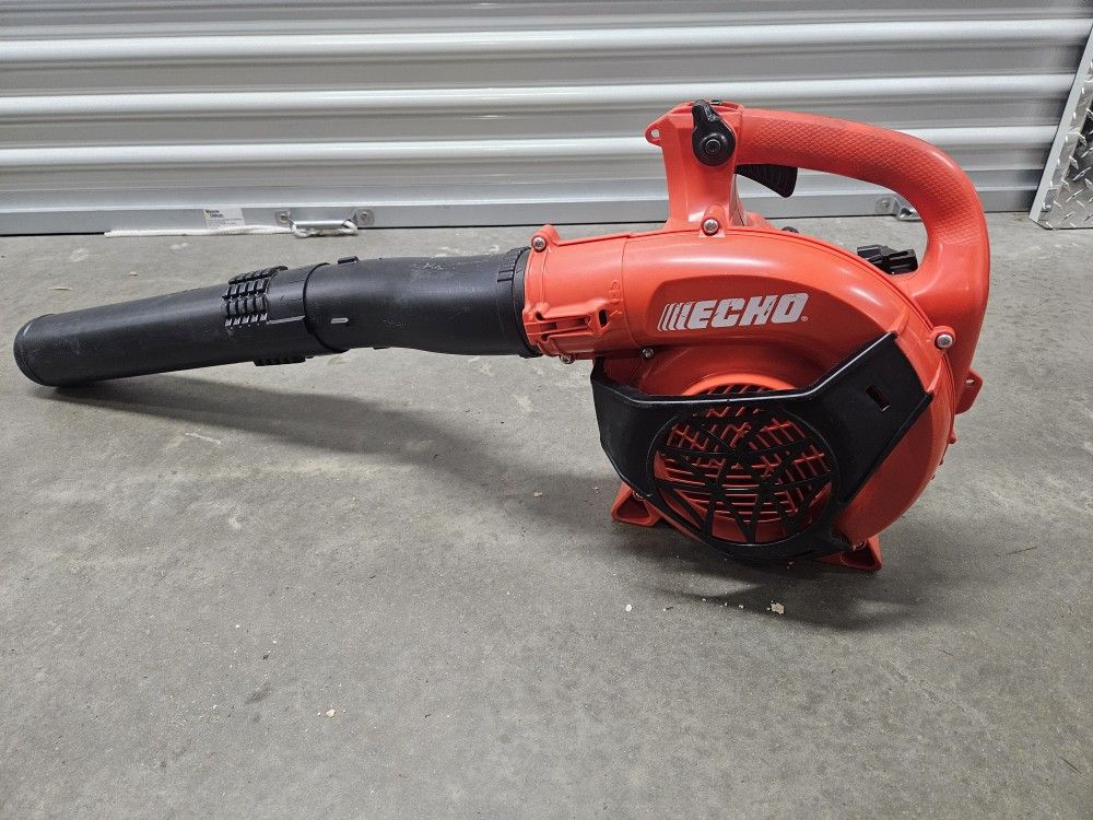 Echo Leaf Blower