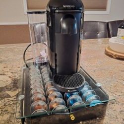 LIKE NEW... Nespresso Machine  WITH Tray And Pods