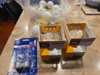 Variety of 10 used Fluorescent light bulbs and 4 New bulbs
