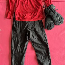 Patagonia Top, Leggings And Snow Gloves 