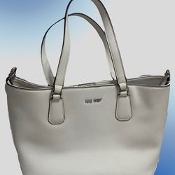 White Nine West Crossbody/ Handbag
