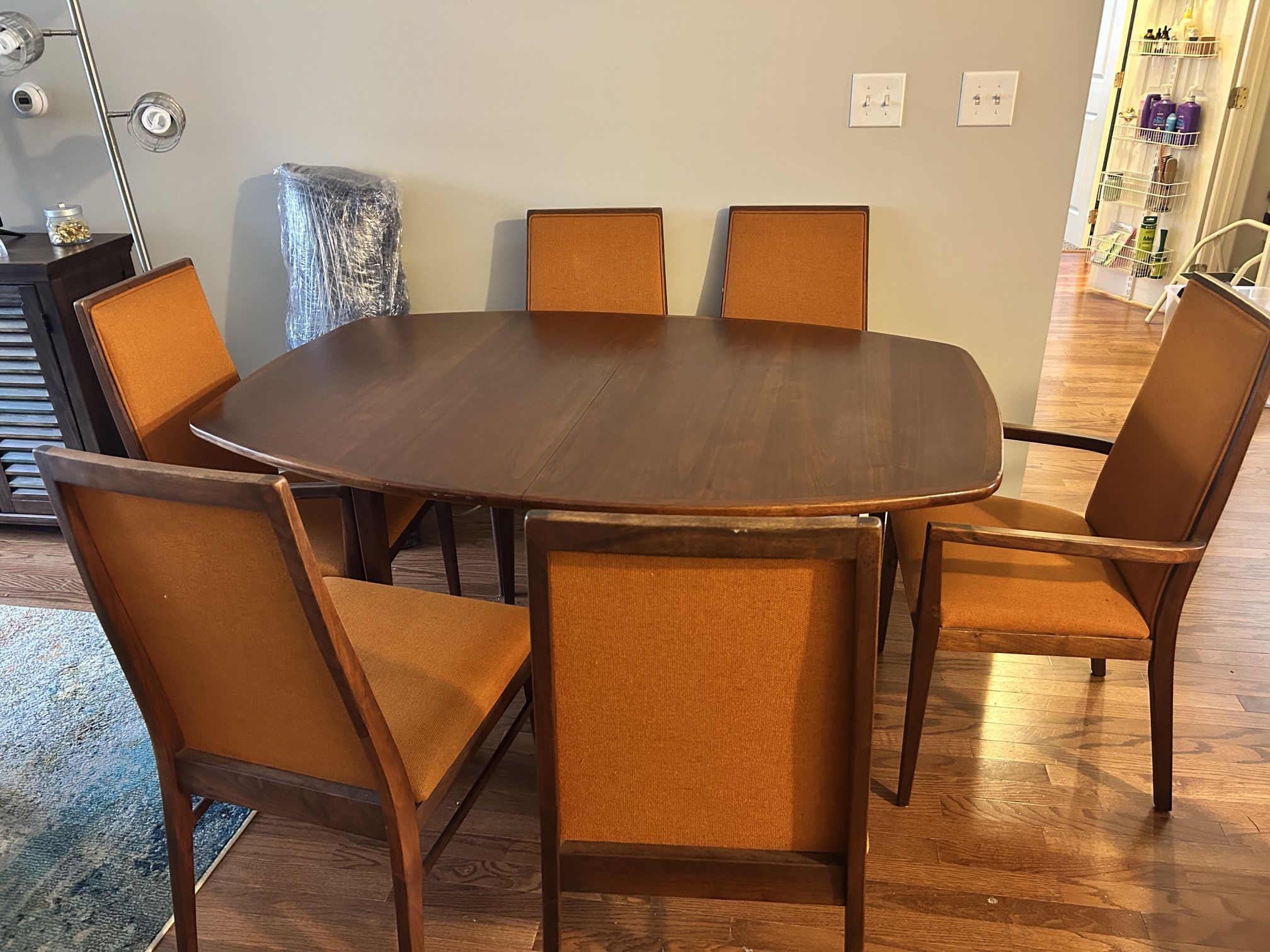 Mid-Century Walnut Dining Table with 6 Chairs