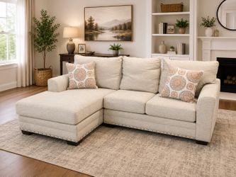 Free Delivery - Clean & Comfy Gray Sectional L Couch Sofa Set