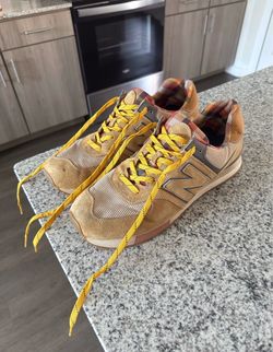 New Balance Low-Top Sneakers