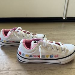 Kids Converse All Star Size 1