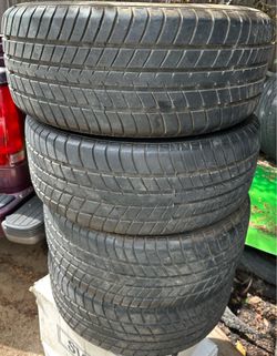 OLD 225-50-16’s, only 250 miles on them, best used a rollers(again they’re old). $80 FIRM.