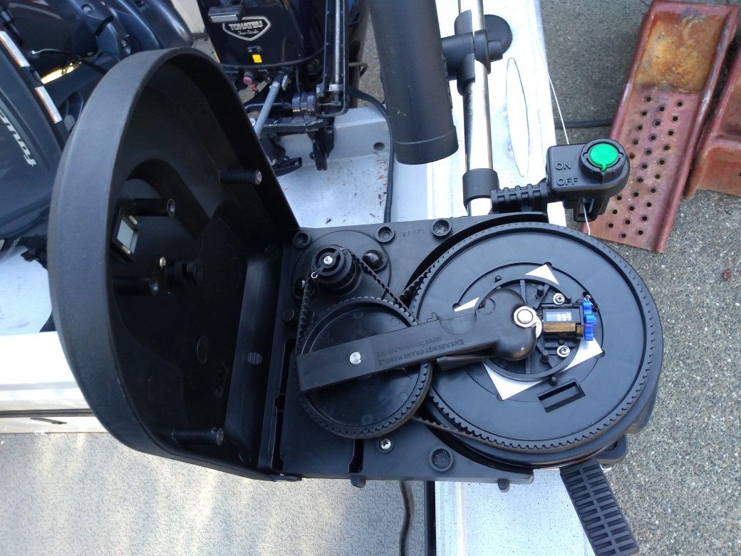 Scotty 1106 electric downriggers and swivel bases for Sale in Kirkland, WA OfferUp