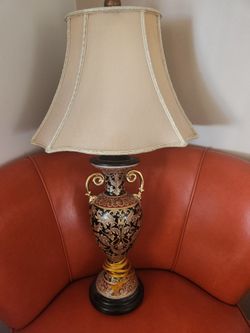 Oriental Looking Lamp. Very Unique 