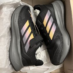 Brand New Kids Shoes Never Worn !