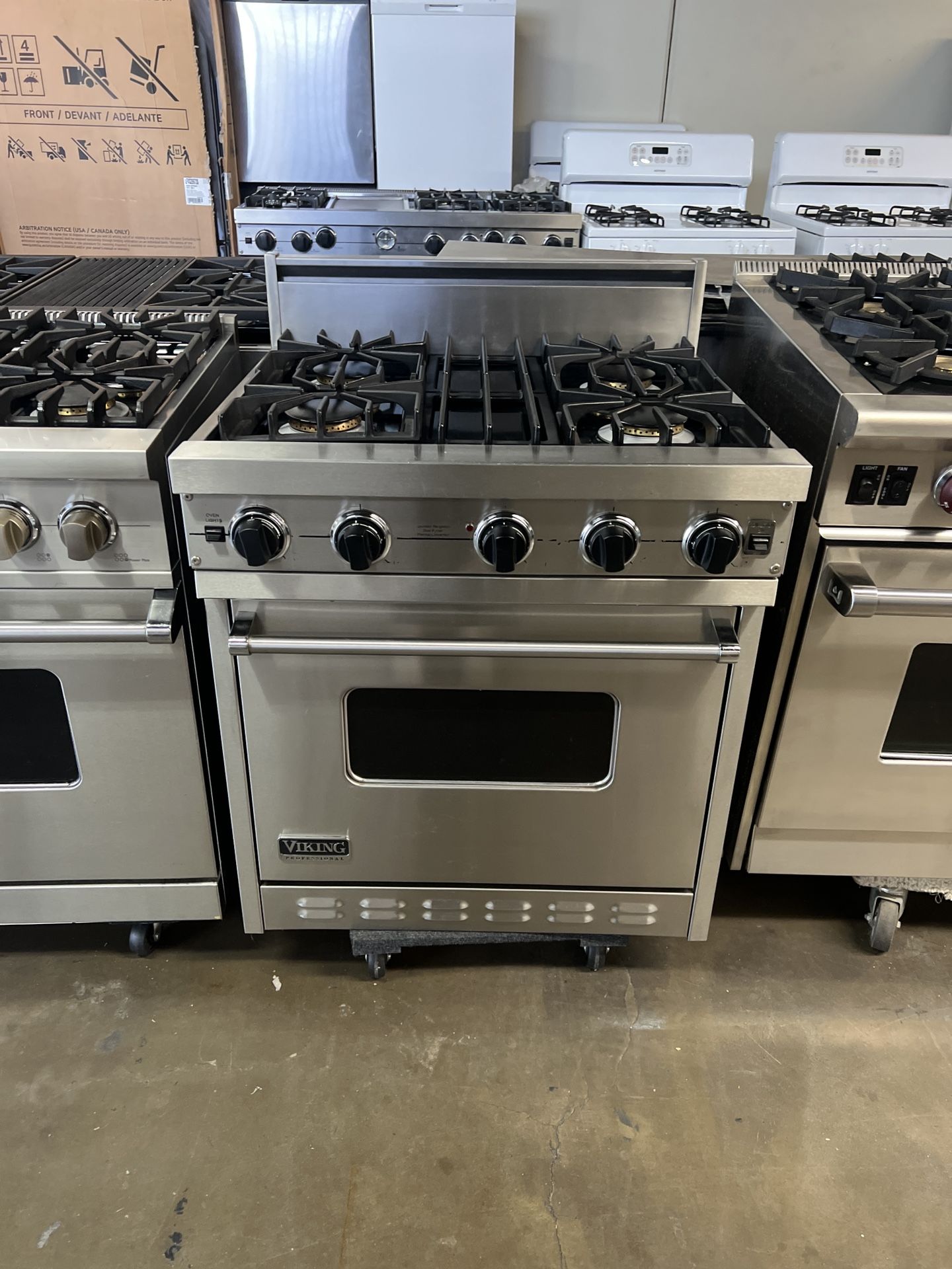 Viking 30”Wide Gas Range Stove In Stainless Steel 4 Burners