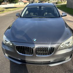 2014 BMW 740i 
