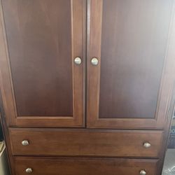 Armoire Cherry
