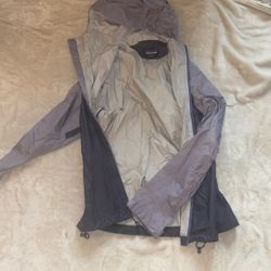 Women’s Patagonia Rain Jacket 