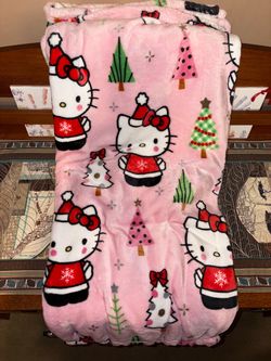 Hello Kitty Pink Christmas Blanket
