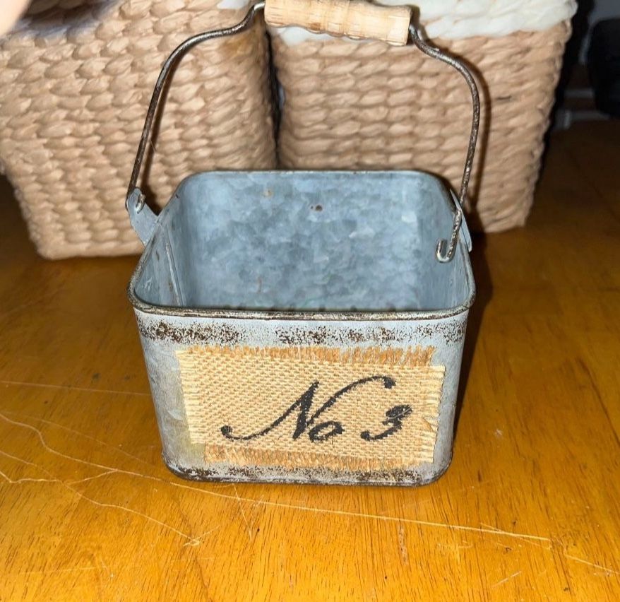 Tins For Storage Or Decorating 