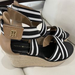 Tommy Hilfiger Wedges 7 1/5M