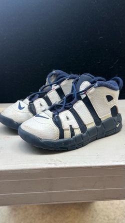 Nike kids shoes 10c