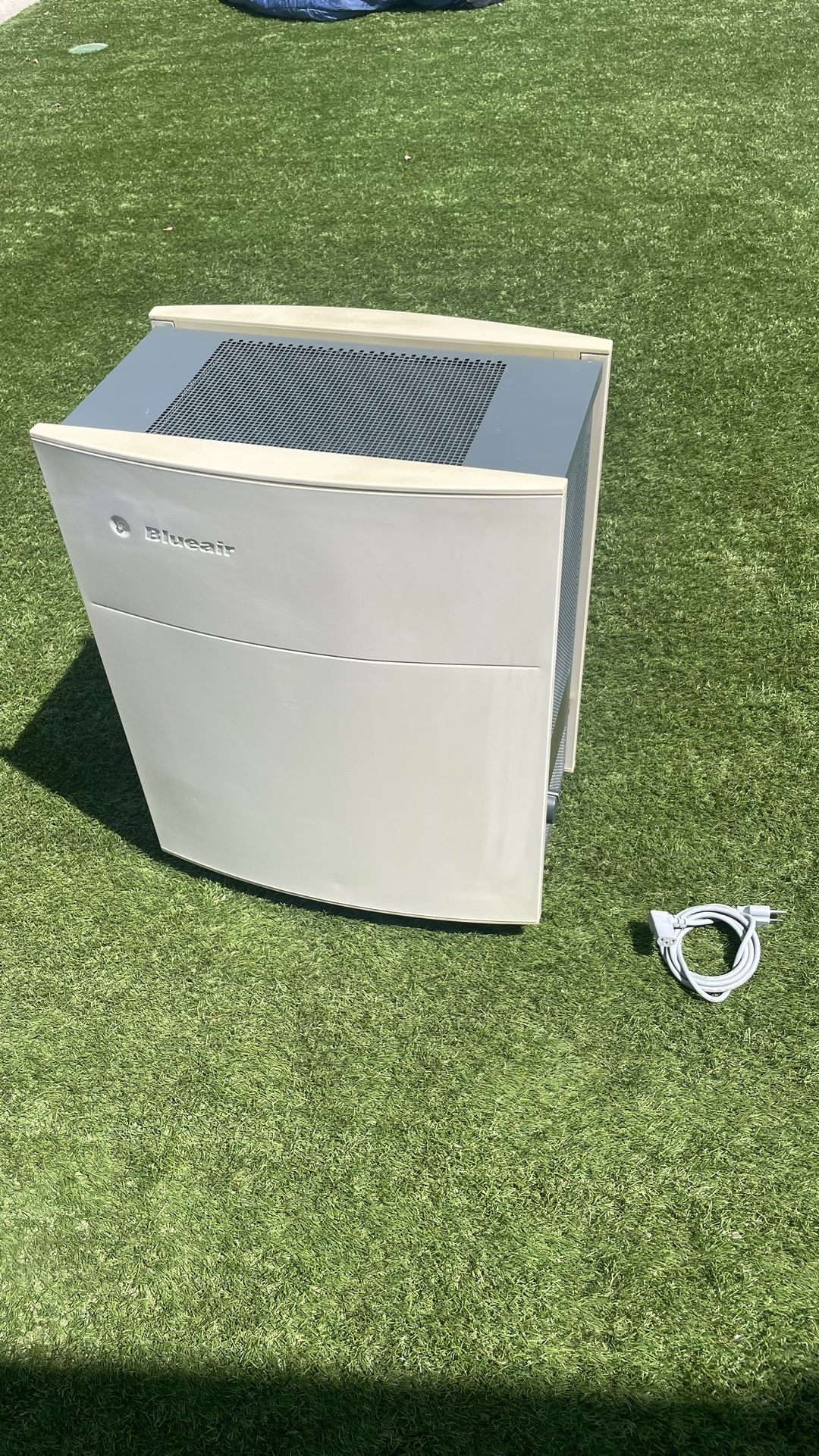 Blueaire Hepa Air Filter Purifier AV501