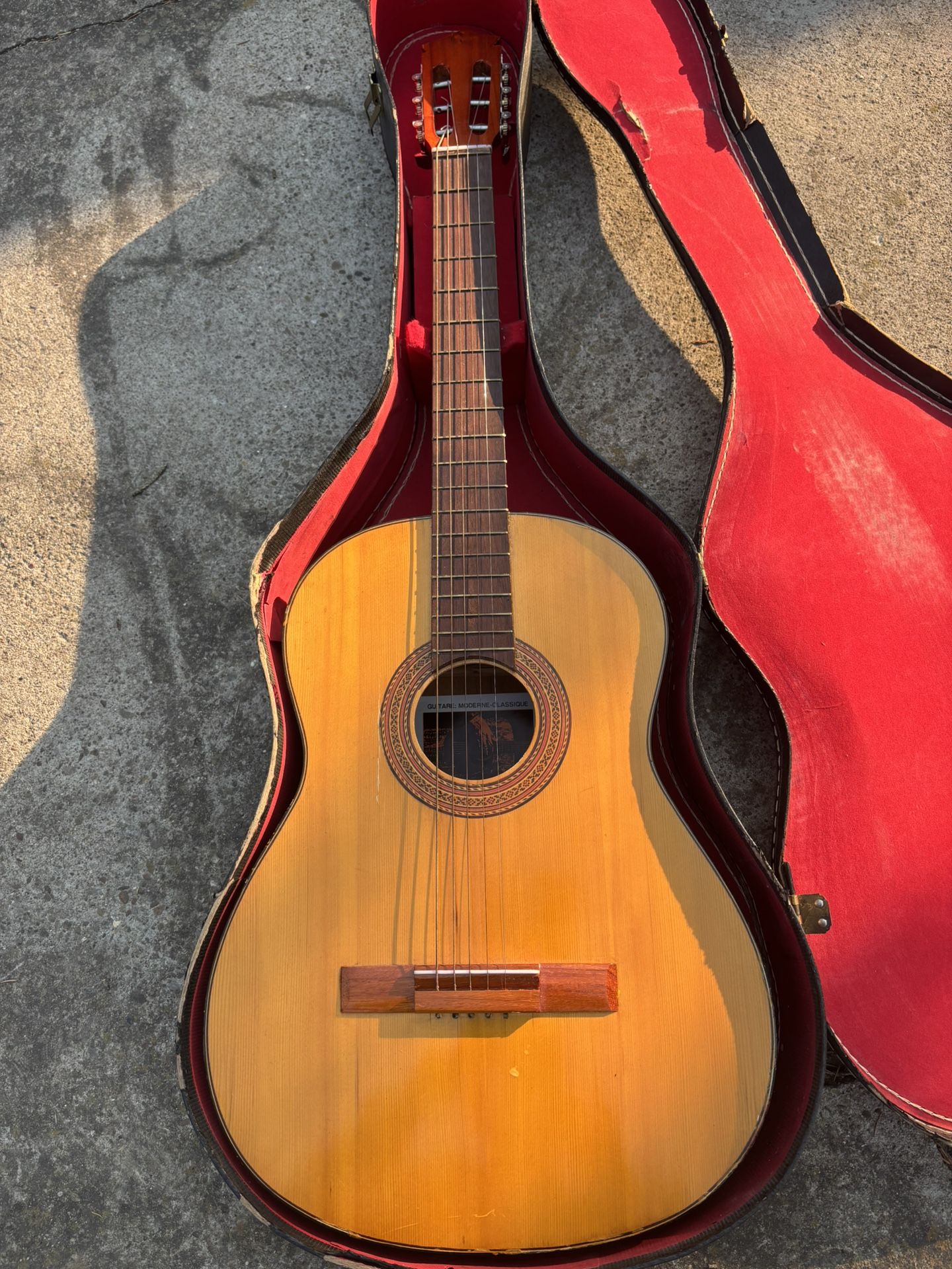 Acoustic Guitar
