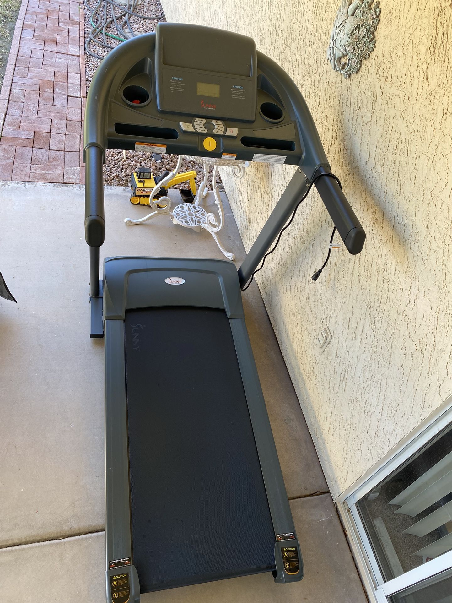 Sunny Health & Fitness Treadmill