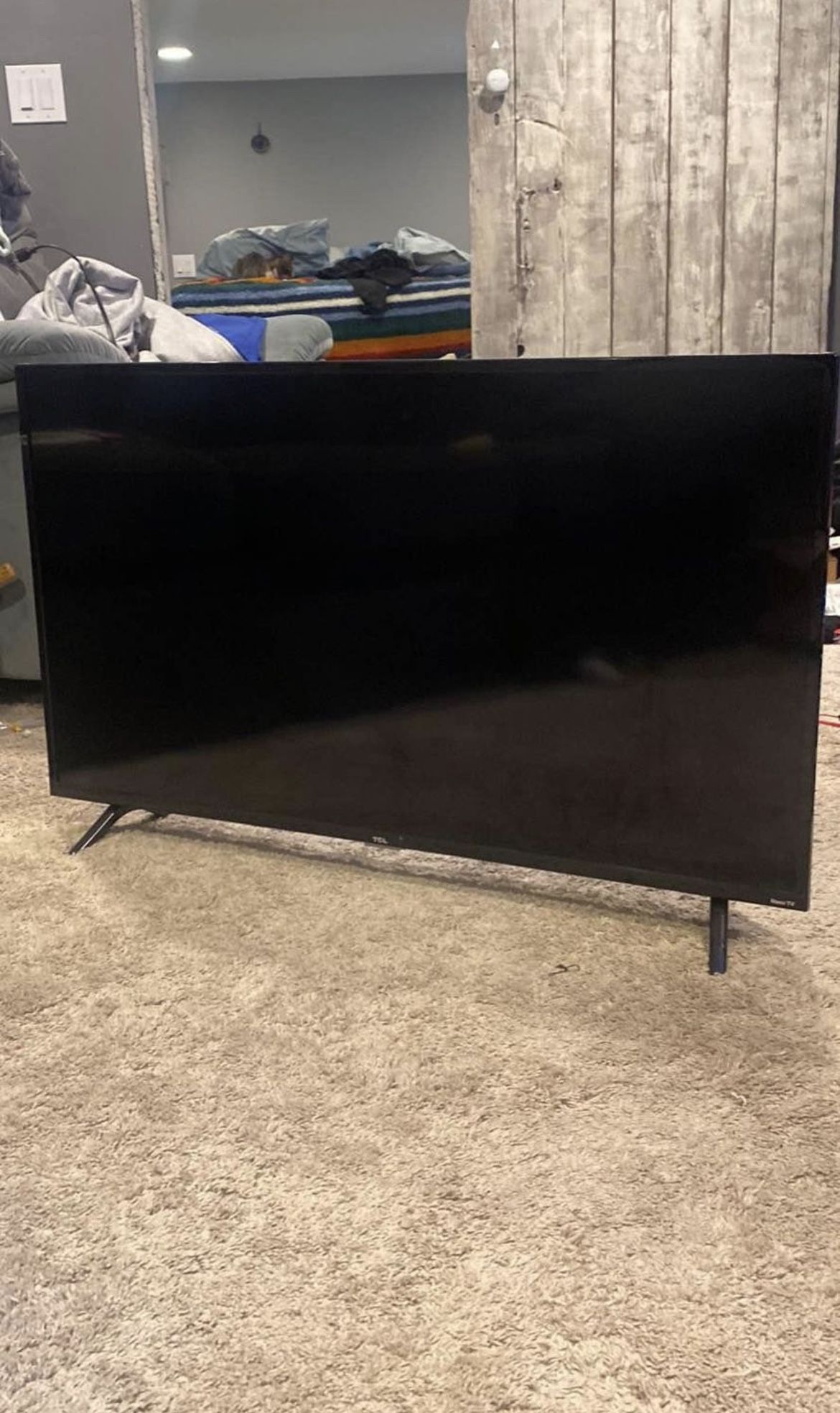 TCL 34 Inch Roku Smart TV