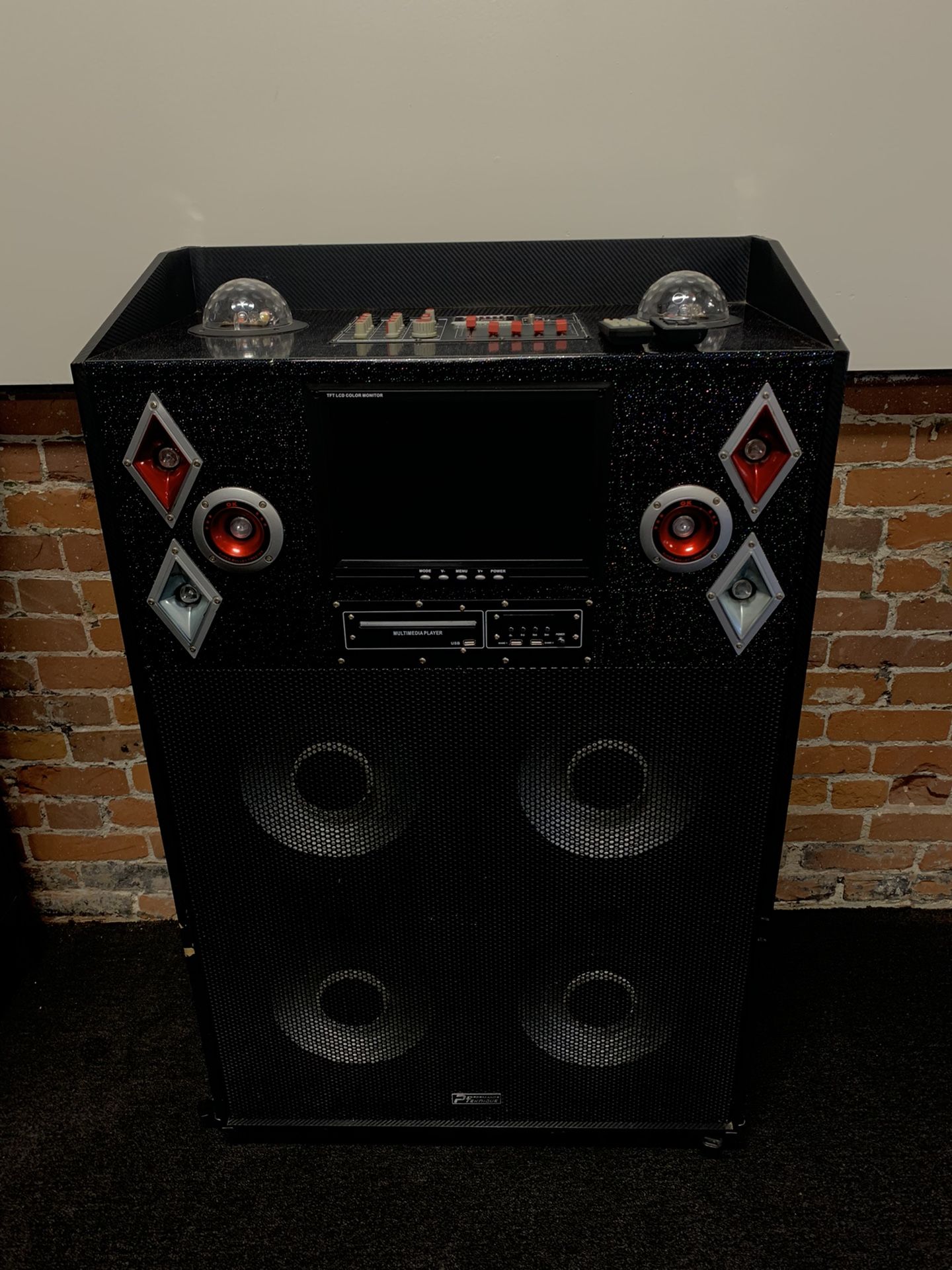 Performance Teknique ICBM-New York 2 Rolling Karaoke System (CD / BT / AUX / SD / USB)