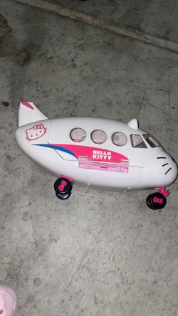 Hello Kitty Airplane