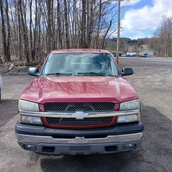 04 Chevy Silverado 