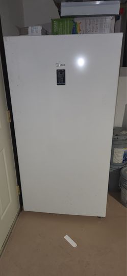 Midea convertible freezer/ refrigerator
