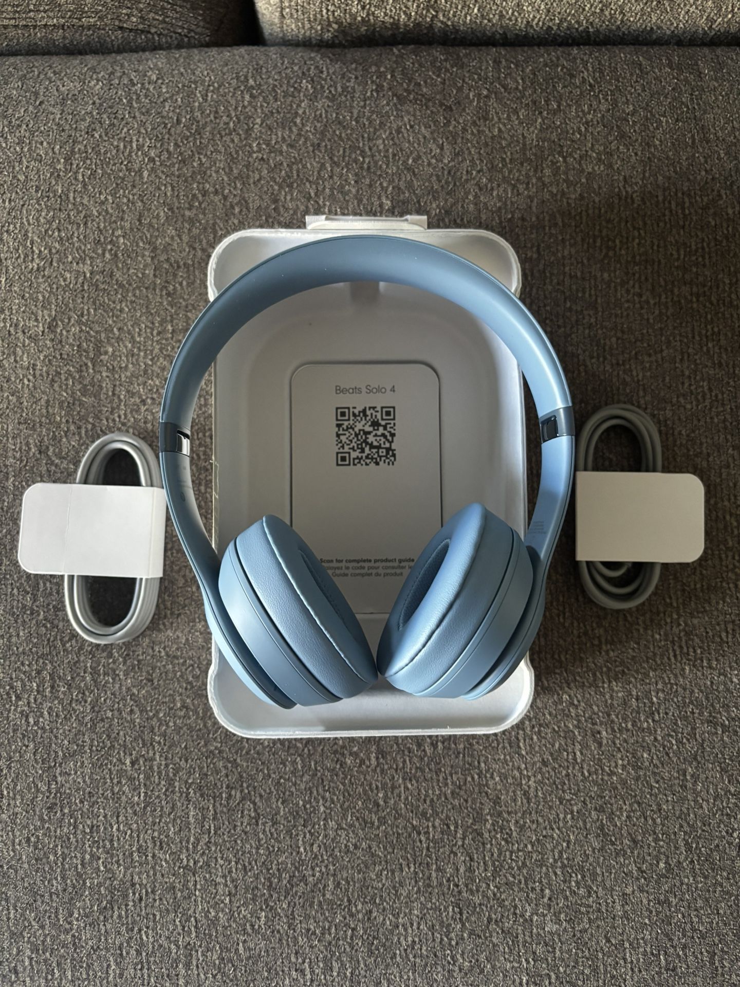 Beats Solo 4 For Sale!!