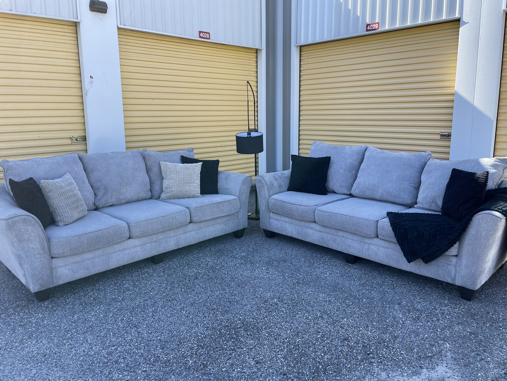 Sofa Set