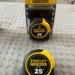 2 new fatmax Stanley measuring tape