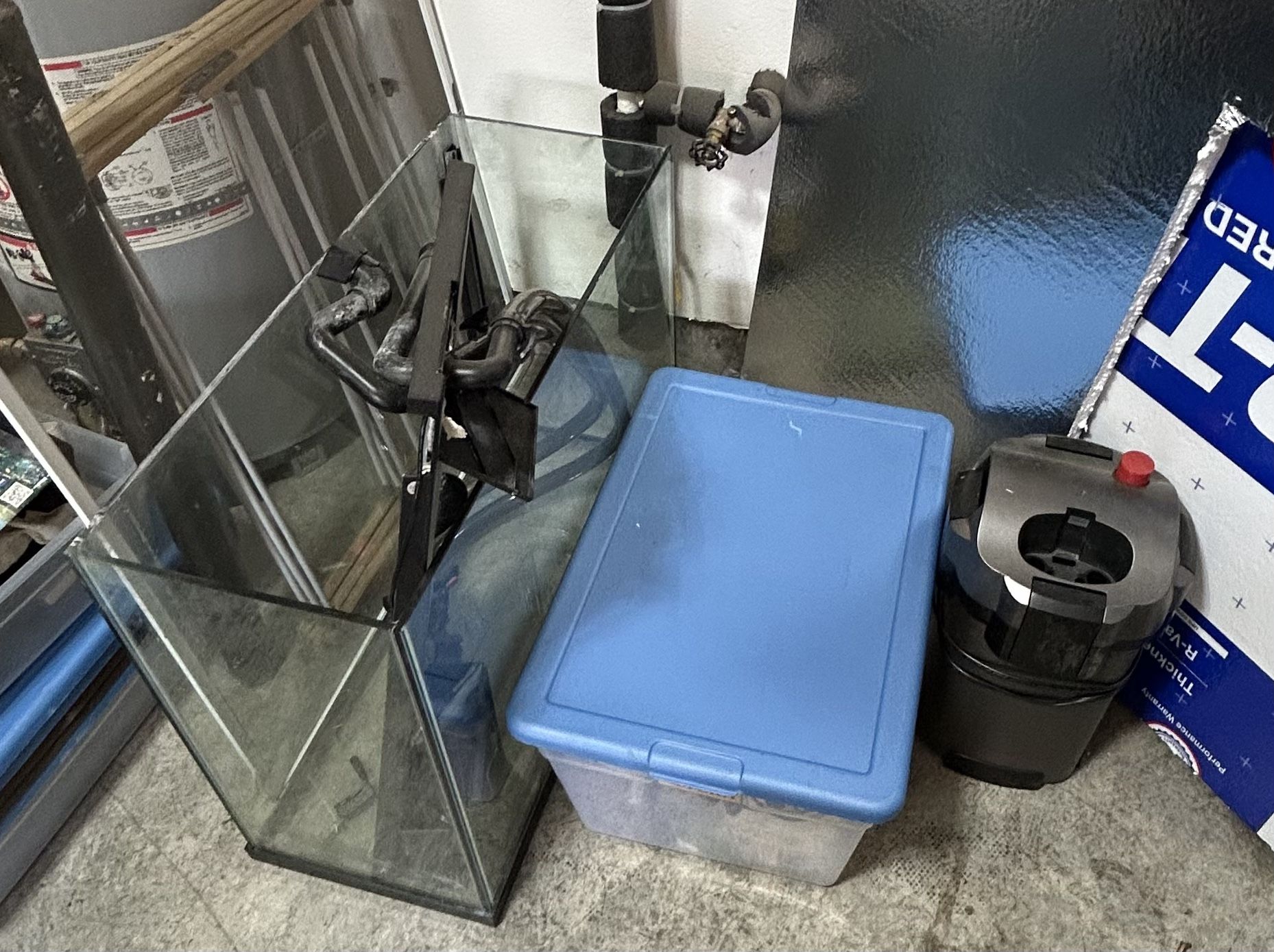 Large Fish Tank With Pump And Box Of Goodies