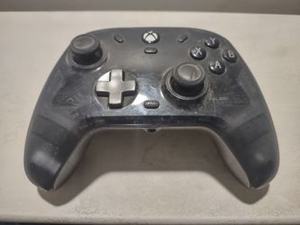 Wireless Gaming Controller.