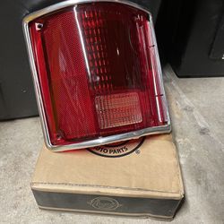 Square body Chevy Tail Light Lens 