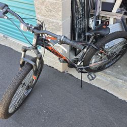 Mongoose Mountain Bike Oversized Tires