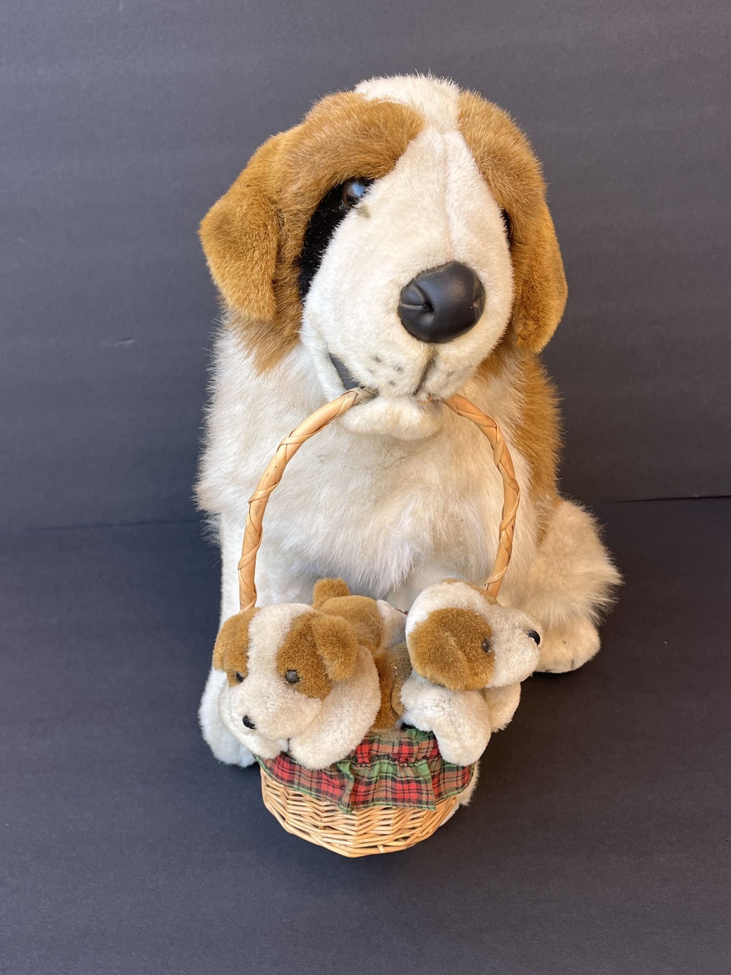 Vintage St Bernard Stuff Animal With Puppies