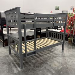 Twin Over Twin Bunk Bed / Solid Wood 