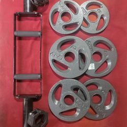 2" HOLE  OLYMPIC PLATES 50LBs.   4-10s. 2-5s.  AND  TRICEP BAR 
11525 S HALSTED DUNKIN DONUTS/7111.S WESTERN WALGREENS 
75$  CASH ONLY AS IS 