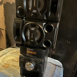 Sony Radio Amazing Sound With Bluetooth adapter