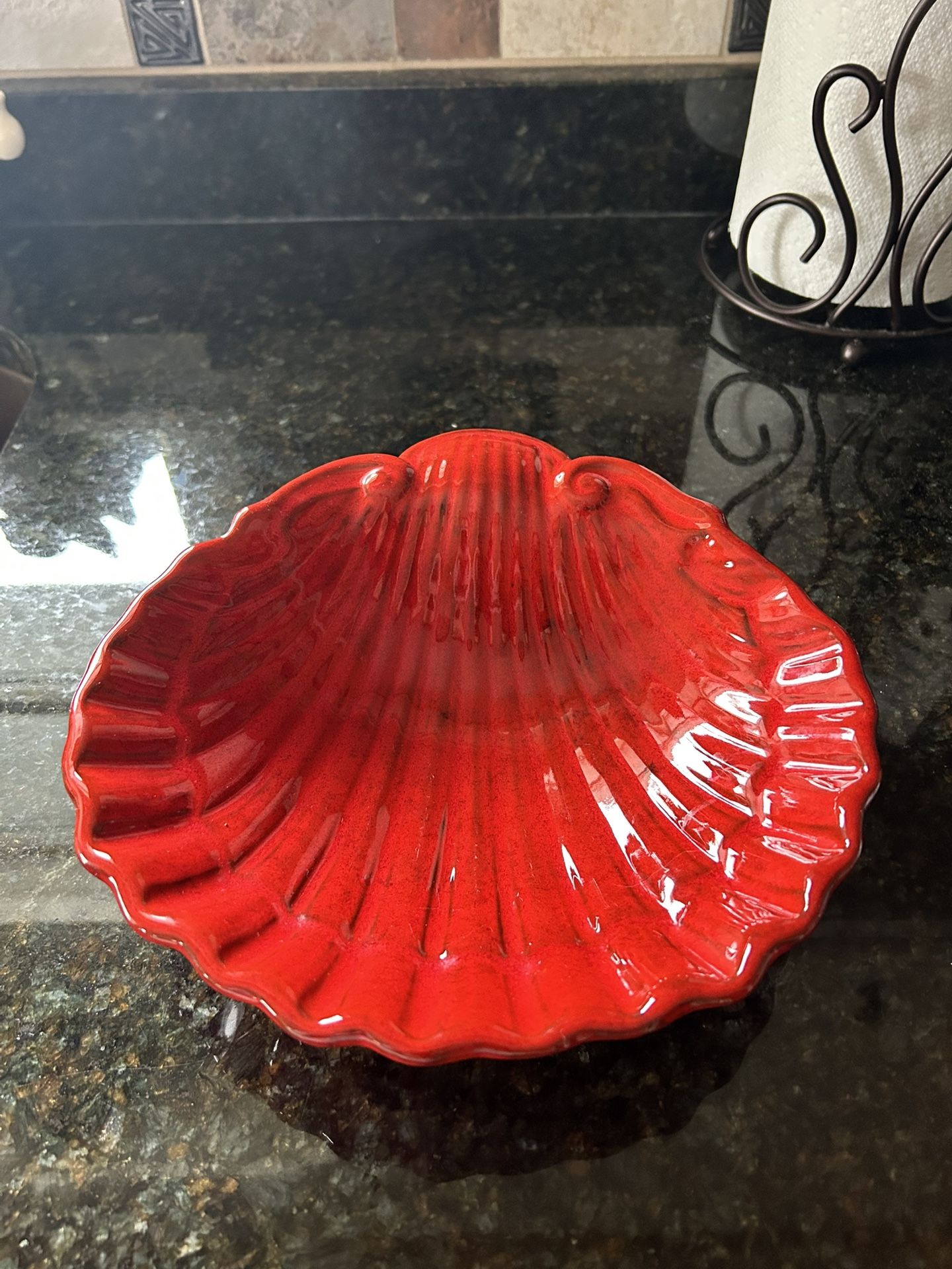 1960s Peasant Valley Italy Clam She’ll