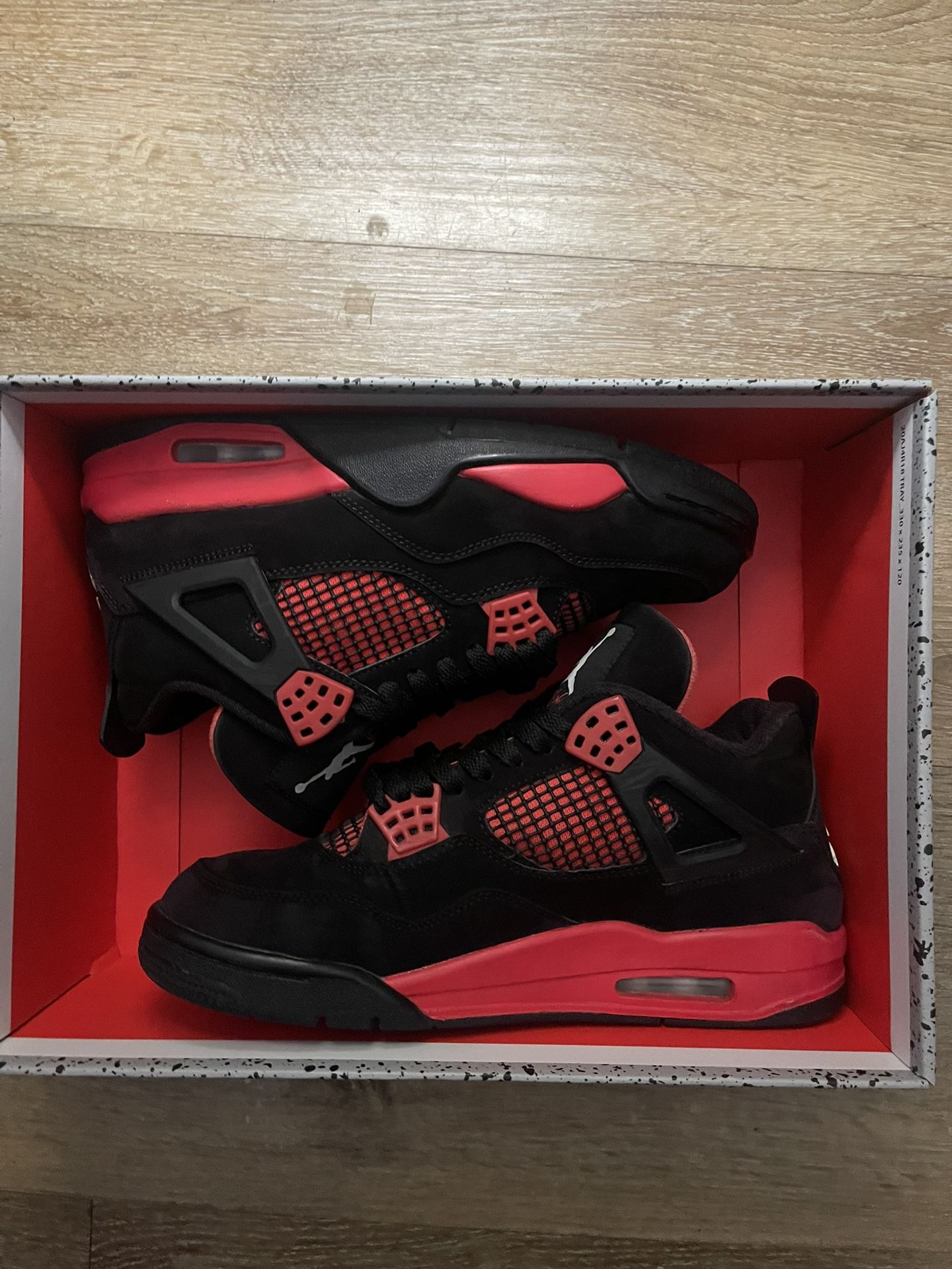 Jordan 4