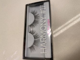 Huda lashes