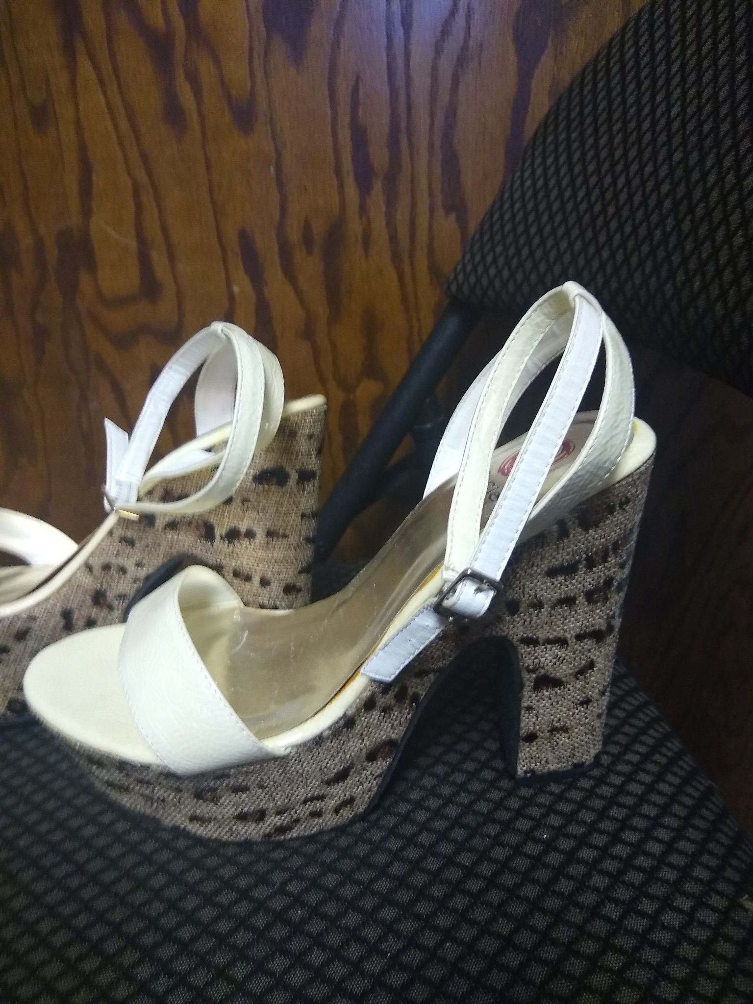 Wedge size 10