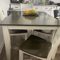 Dining table 4 cha
