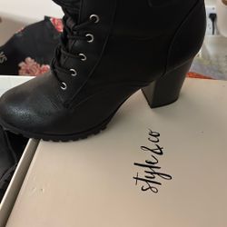 Women’s Boots 
