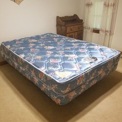 Full Size Bed/Mattress w/ Orthopedic Adjustable Vibrating Frame